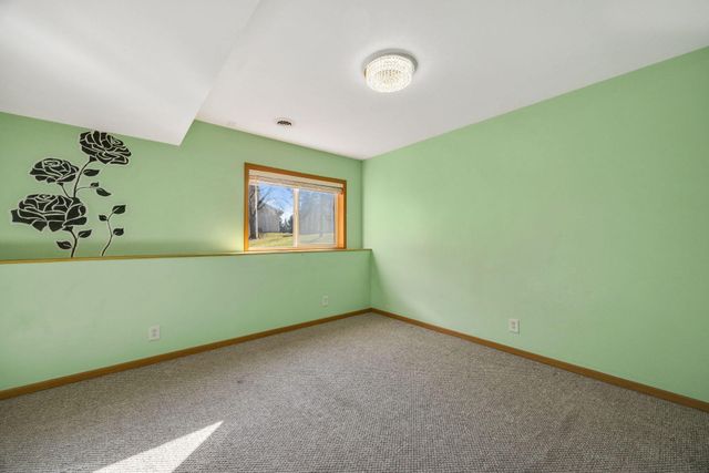 5080 Xkimo Court NW, Ramsey, MN 55303