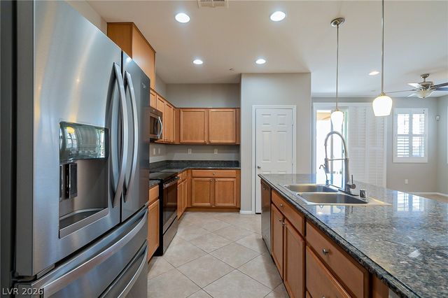 173 Tuscan Shadow Street, Henderson, NV 89012
