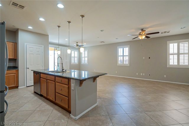 173 Tuscan Shadow Street, Henderson, NV 89012