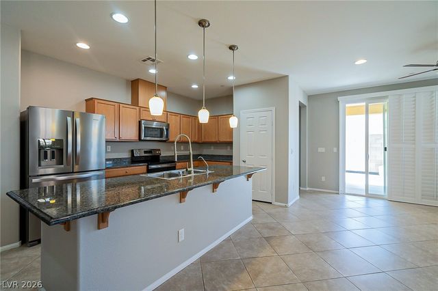 173 Tuscan Shadow Street, Henderson, NV 89012