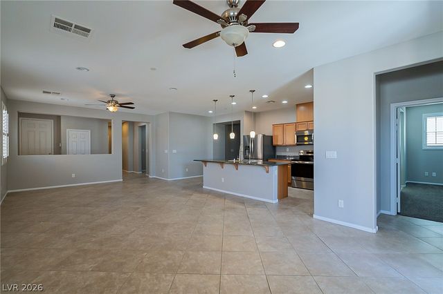 173 Tuscan Shadow Street, Henderson, NV 89012