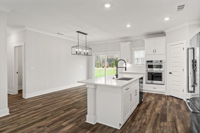 613 Silver Trace, White House, TN 37188