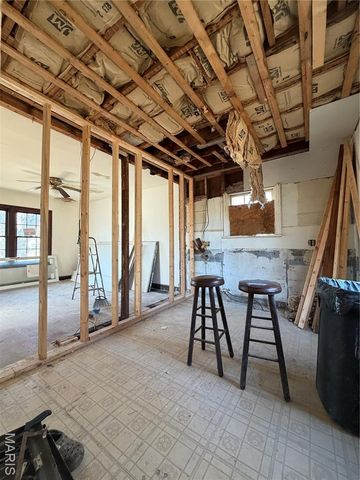 1434 1st Avenue, Fairview Heights, IL 62208