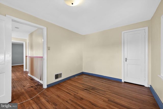 1212 MEADOW RD, Woodlyn, PA 19094