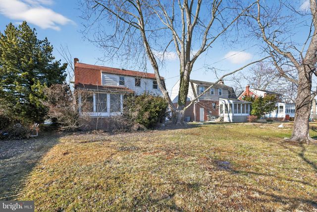 1212 MEADOW RD, Woodlyn, PA 19094