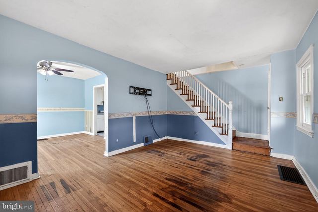 1212 MEADOW RD, Woodlyn, PA 19094