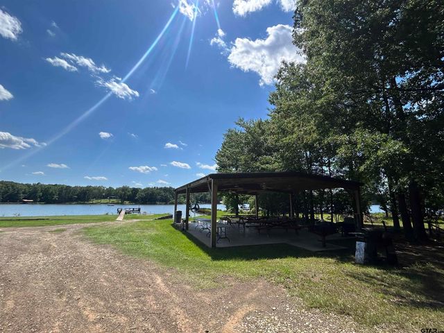 71 PR 52436, Pittsburg, TX 75686