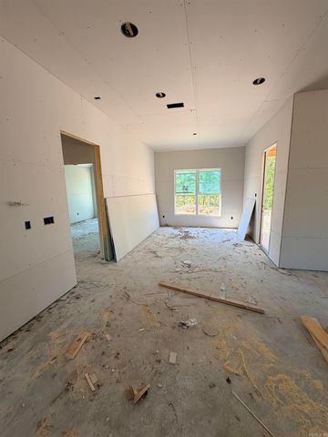 57 Charleston Place, Benton, AR 72019