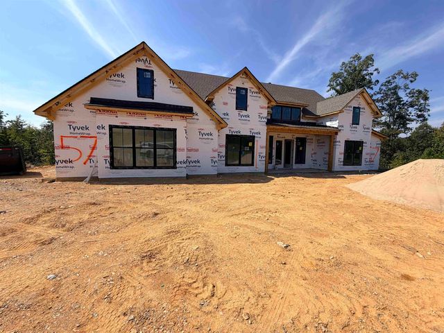 57 Charleston Place, Benton, AR 72019