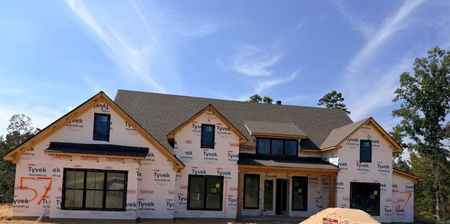 57 Charleston Place, Benton, AR 72019