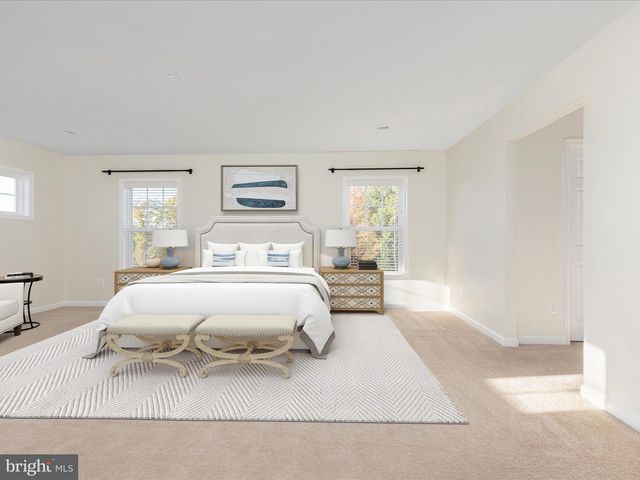 138 JEWEL BOX DR, Stephenson, VA 22656