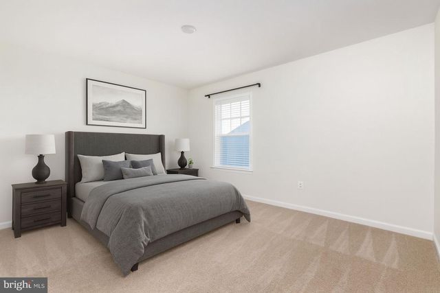 138 JEWEL BOX DR, Stephenson, VA 22656