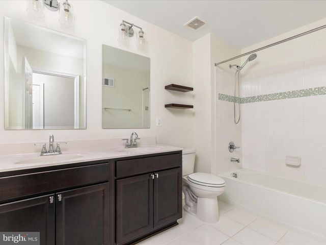 138 JEWEL BOX DR, Stephenson, VA 22656