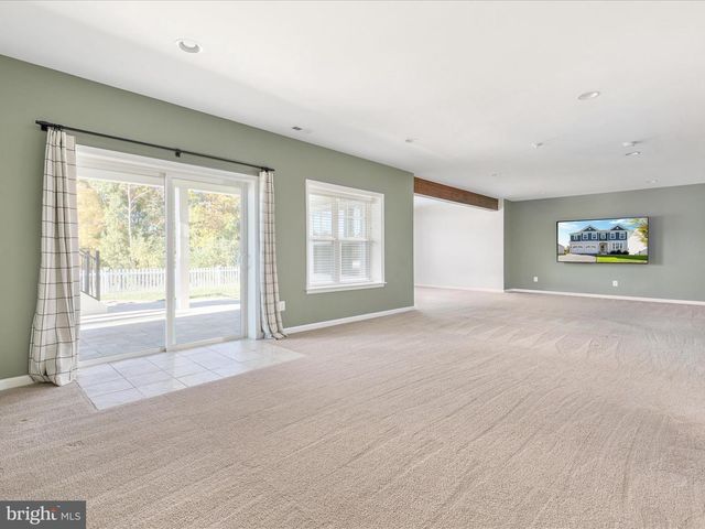 138 JEWEL BOX DR, Stephenson, VA 22656