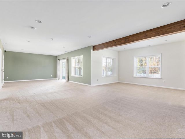 138 JEWEL BOX DR, Stephenson, VA 22656