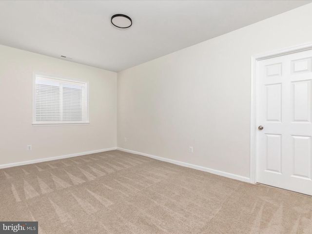 138 JEWEL BOX DR, Stephenson, VA 22656