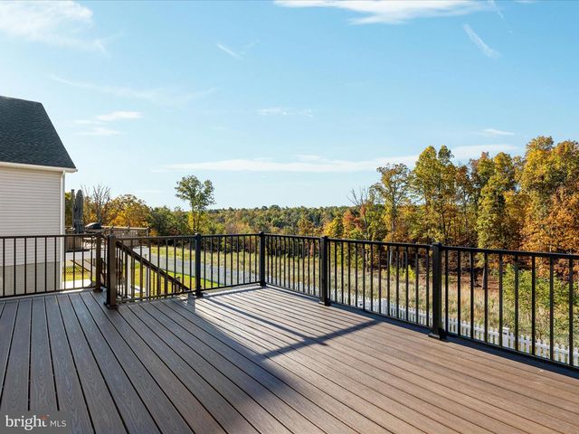 138 JEWEL BOX DR, Stephenson, VA 22656