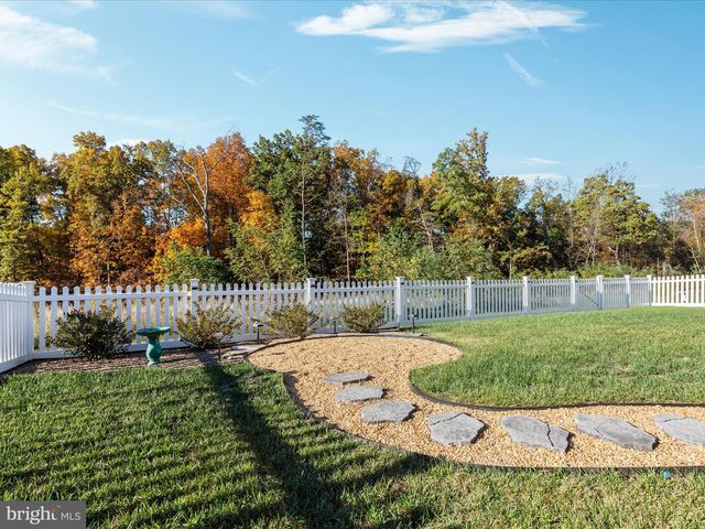 138 JEWEL BOX DR, Stephenson, VA 22656