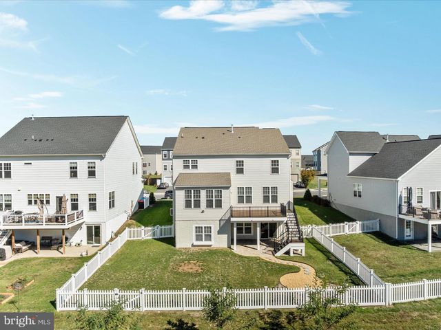 138 JEWEL BOX DR, Stephenson, VA 22656