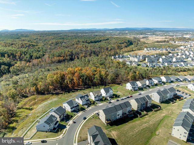 138 JEWEL BOX DR, Stephenson, VA 22656