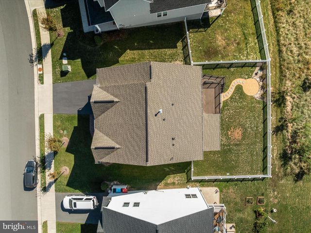 138 JEWEL BOX DR, Stephenson, VA 22656