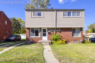 25161 COOLIDGE, Oak Park, MI 48237