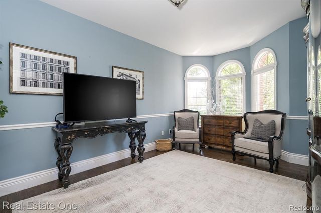 13255 Maple Lawn Drive, Shelby Twp, MI 48315