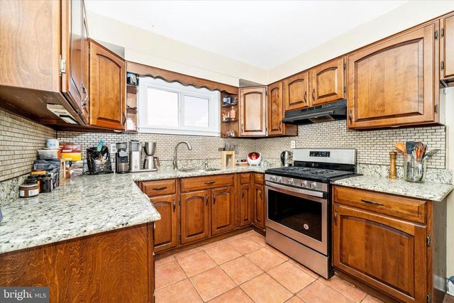 5521 WATERLOO RD, Ellicott City, MD 21043