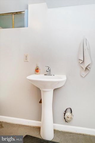 5521 WATERLOO RD, Ellicott City, MD 21043