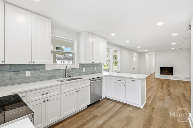 2156 New York Avenue, Savannah, GA 31404
