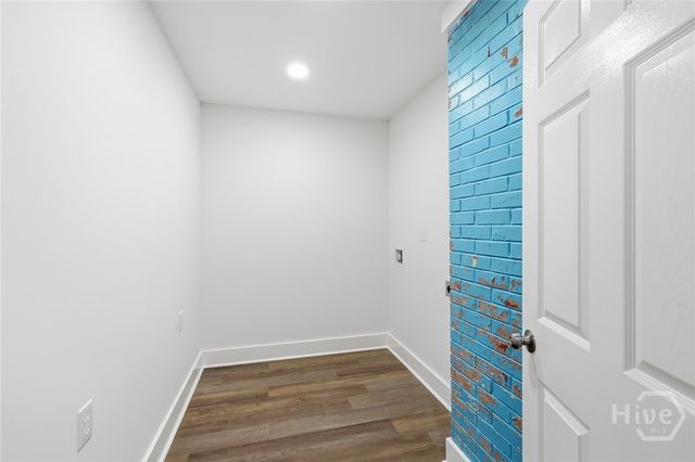 2156 New York Avenue, Savannah, GA 31404