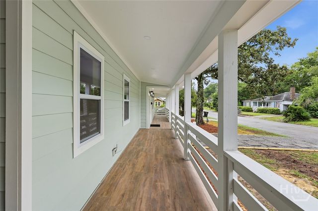 2156 New York Avenue, Savannah, GA 31404