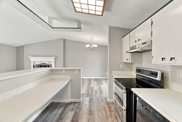 8405 N Colton St, Spokane, WA 99208
