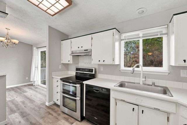 8405 N Colton St, Spokane, WA 99208