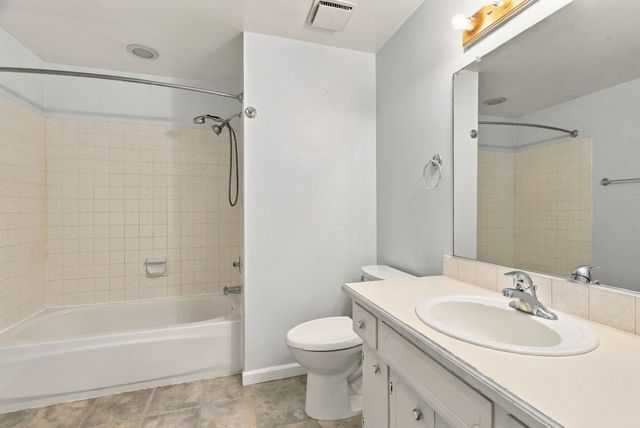 8405 N Colton St, Spokane, WA 99208