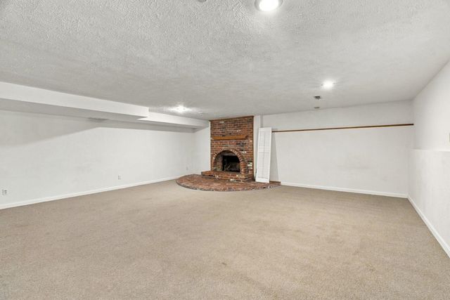8405 N Colton St, Spokane, WA 99208