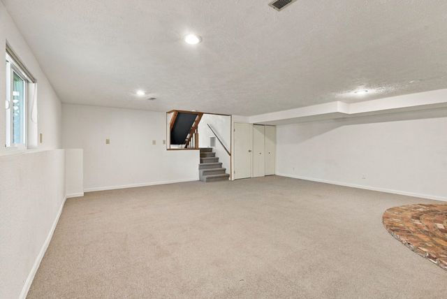 8405 N Colton St, Spokane, WA 99208