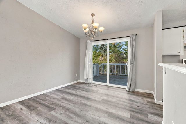 8405 N Colton St, Spokane, WA 99208
