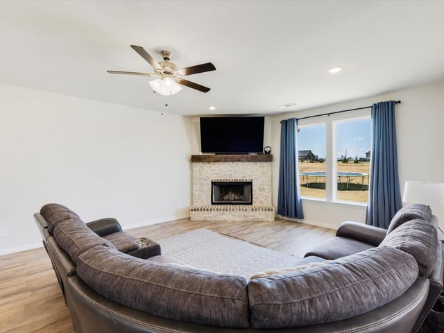 142 Lonicera Lane, Paradise, TX 76073