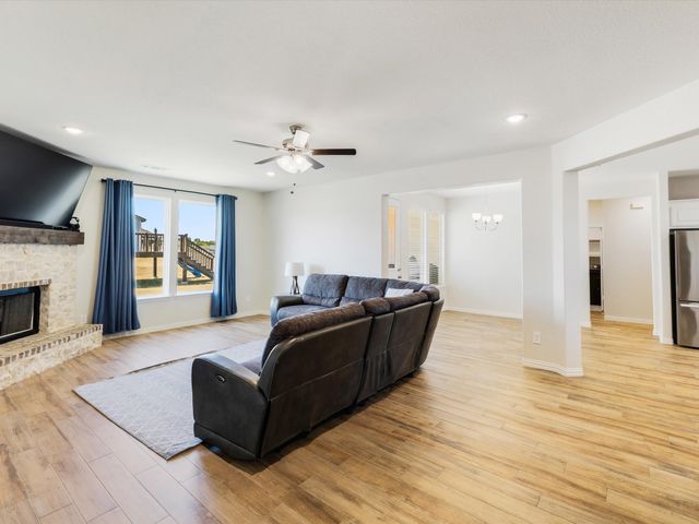 142 Lonicera Lane, Paradise, TX 76073