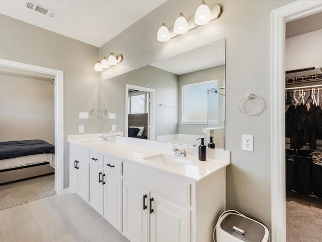 142 Lonicera Lane, Paradise, TX 76073