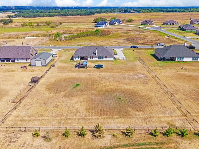 142 Lonicera Lane, Paradise, TX 76073