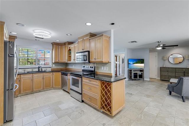 27061 Homewood DR, Bonita Springs, FL 34135
