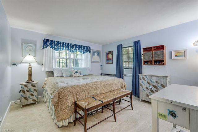 27061 Homewood DR, Bonita Springs, FL 34135