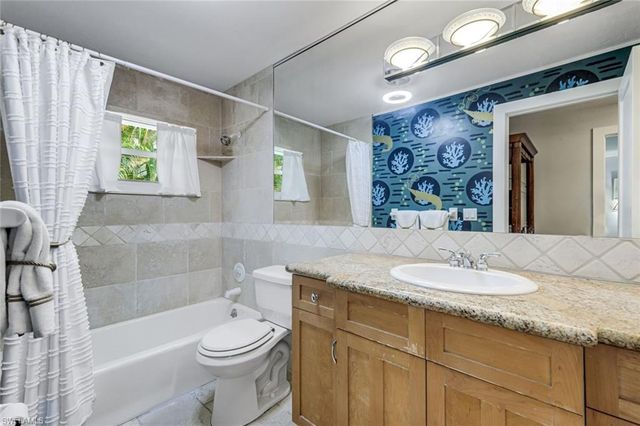 27061 Homewood DR, Bonita Springs, FL 34135
