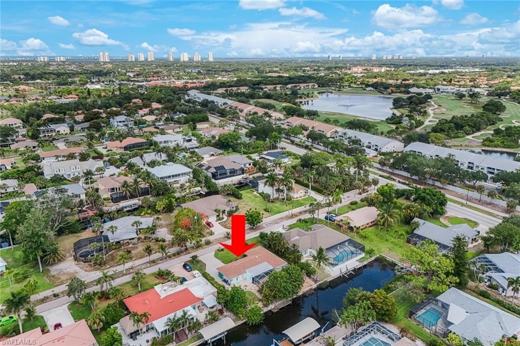 27061 Homewood DR, BONITA SPRINGS, FL 34135 — photo 2