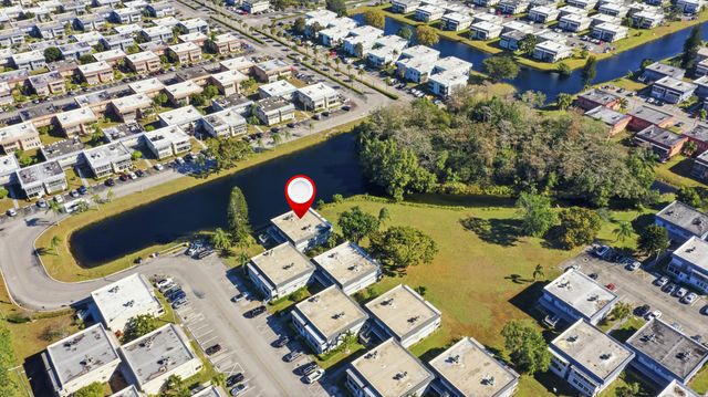 669 Saxony N, Delray Beach, FL 33446