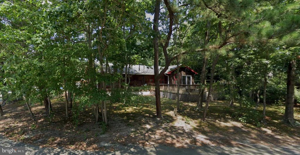 3 DEMARET, Little Egg Harbor Twp, NJ 08087