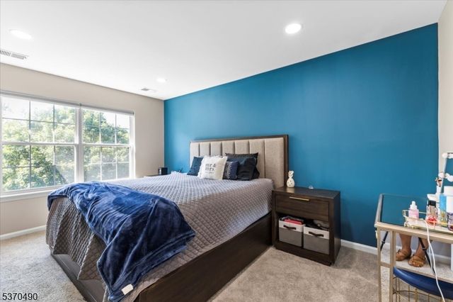 1270 Fairview Cir, Lopatcong Twp., NJ 08886