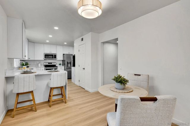 9130 Shadow Hill Road, Santee, CA 92071